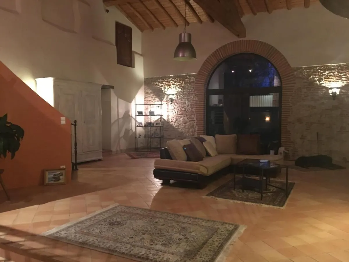 Oda ve Kahvaltı Bordeneuve Spa Et Bien-Etre Caignac Fransa